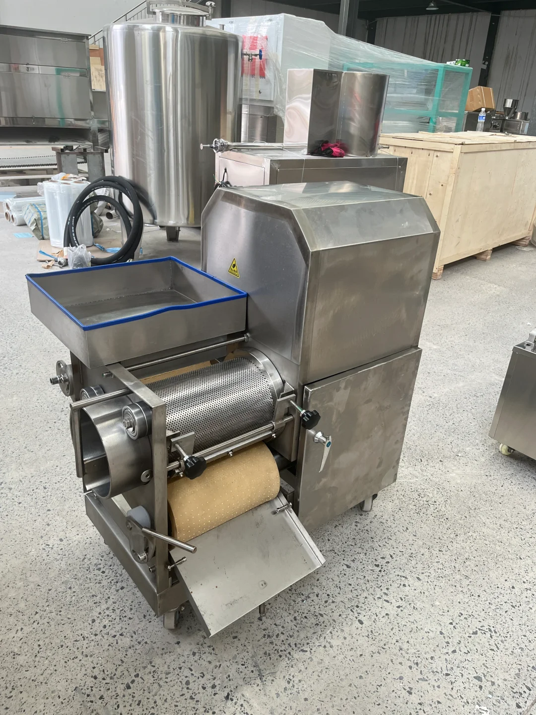 新增生产线——处理鱼的设备