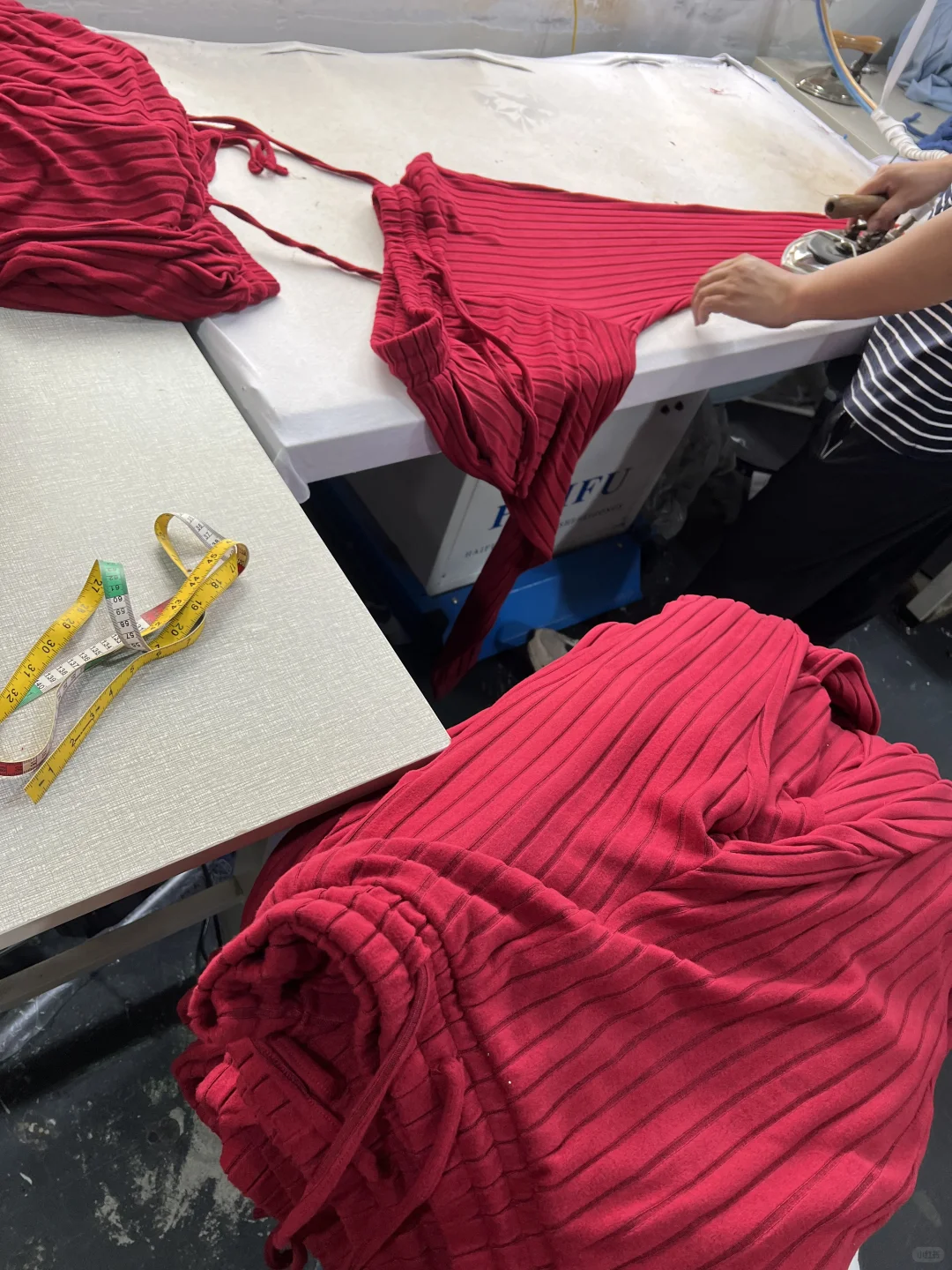 别再乱找服装厂！找对工厂出bao版少走弯路！