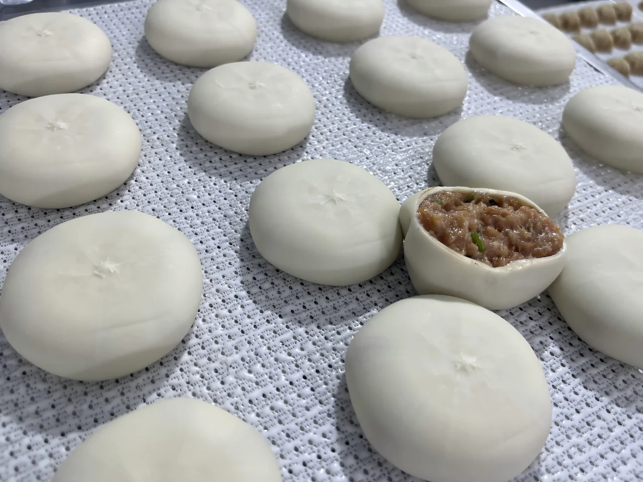 小笼汤包生产线对生产美食的优势