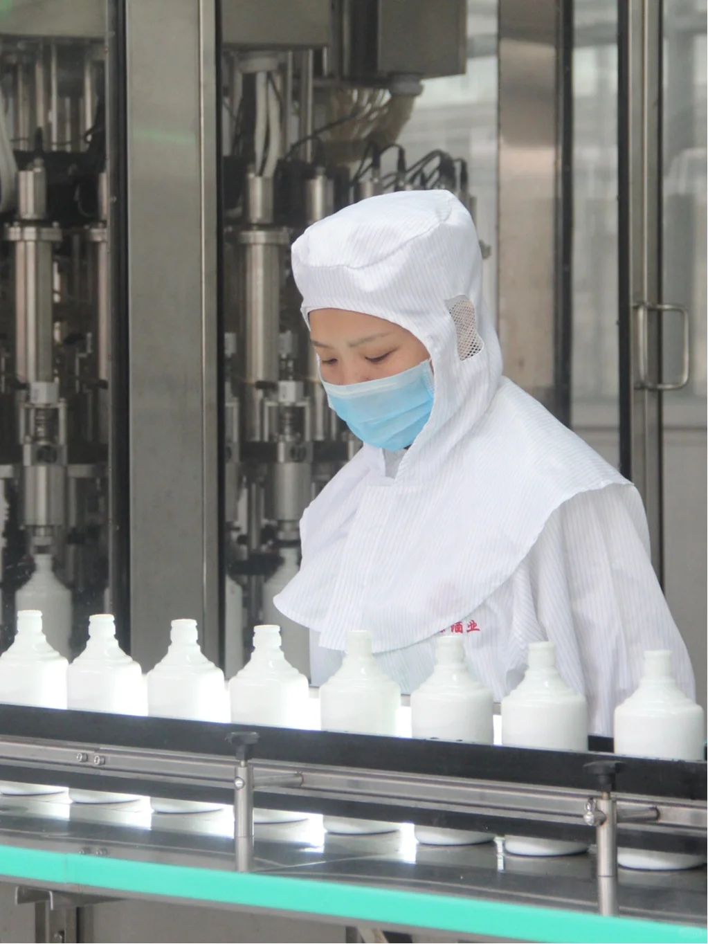 参观百年糊涂酒厂 | 包装车间