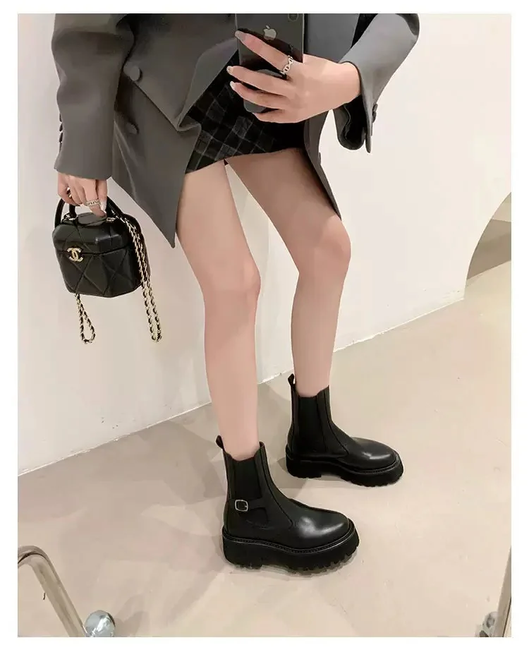 出门穿上靴就不想脱真香??