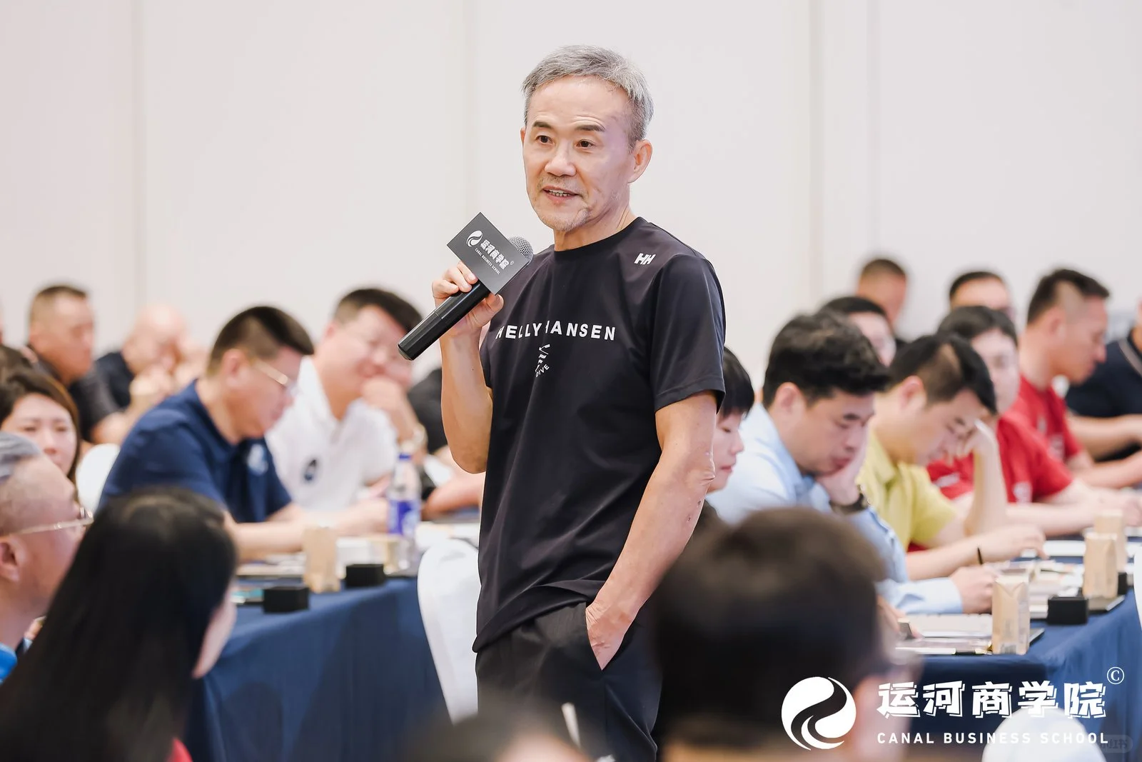 比课程更值钱的，是私董会的长期圈层价值