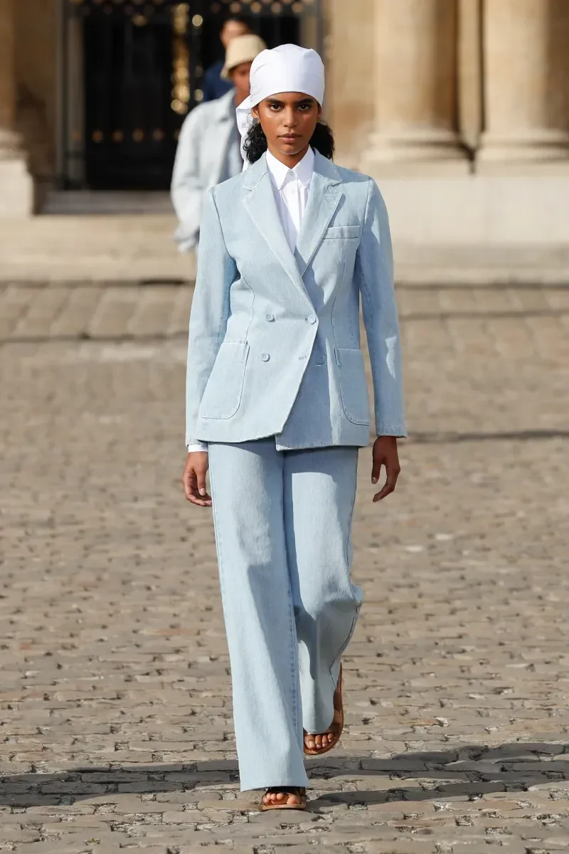 2026年春季色彩趋势：海军蓝