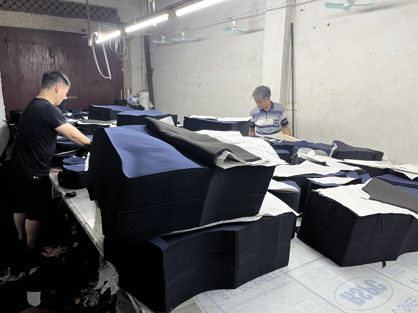 服装工厂 | 手把手教你怎么和厂家谈合作