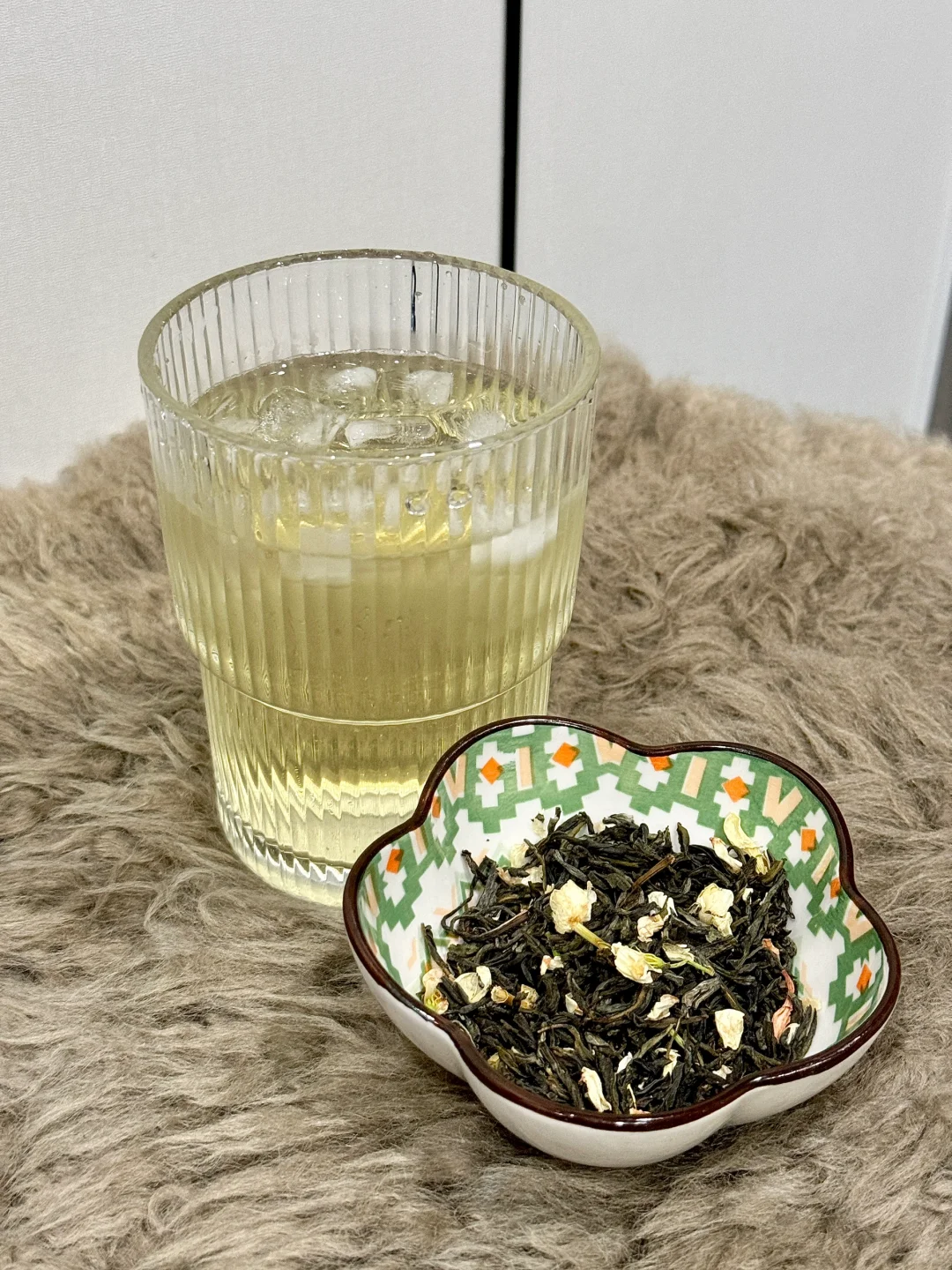 不管是喝茶还是喝奶茶都只爱茉莉???