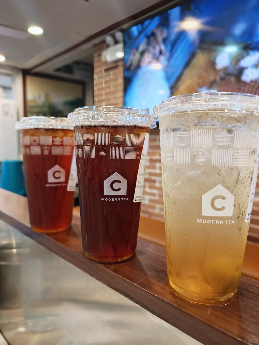 霸王茶姬鲜萃茶