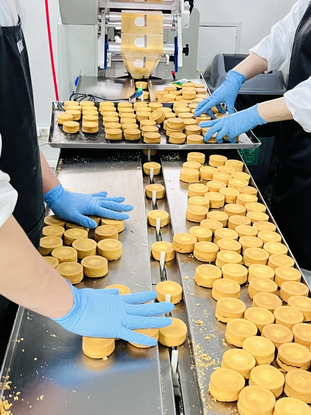 打工暂停 | 今天带你们看一下生产车间