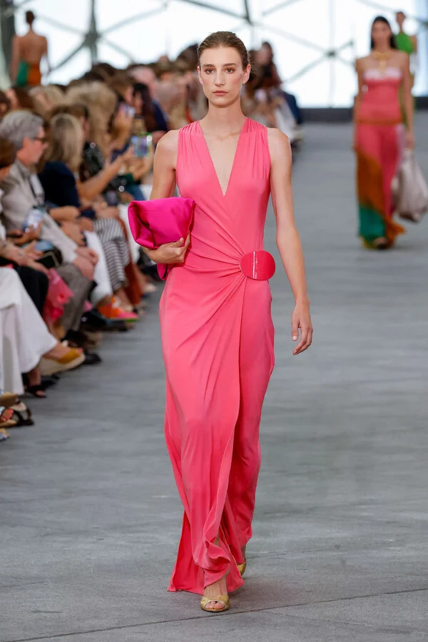 2026春日秀场：糖果色奏响时尚绮梦