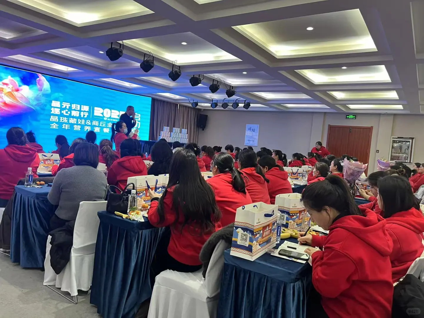 为何很多产品都是固体饮料？