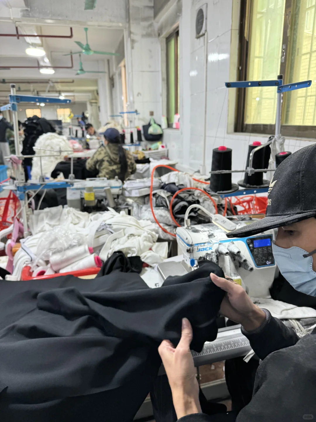 服装加工厂+小批量定制 找我们就对了