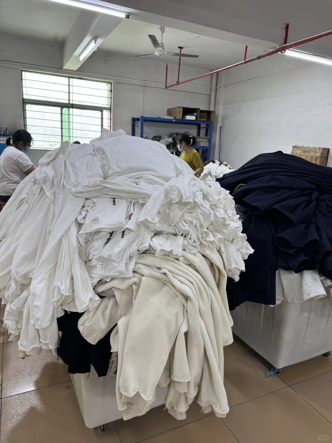 广州服装工厂，精品小单50件起做！