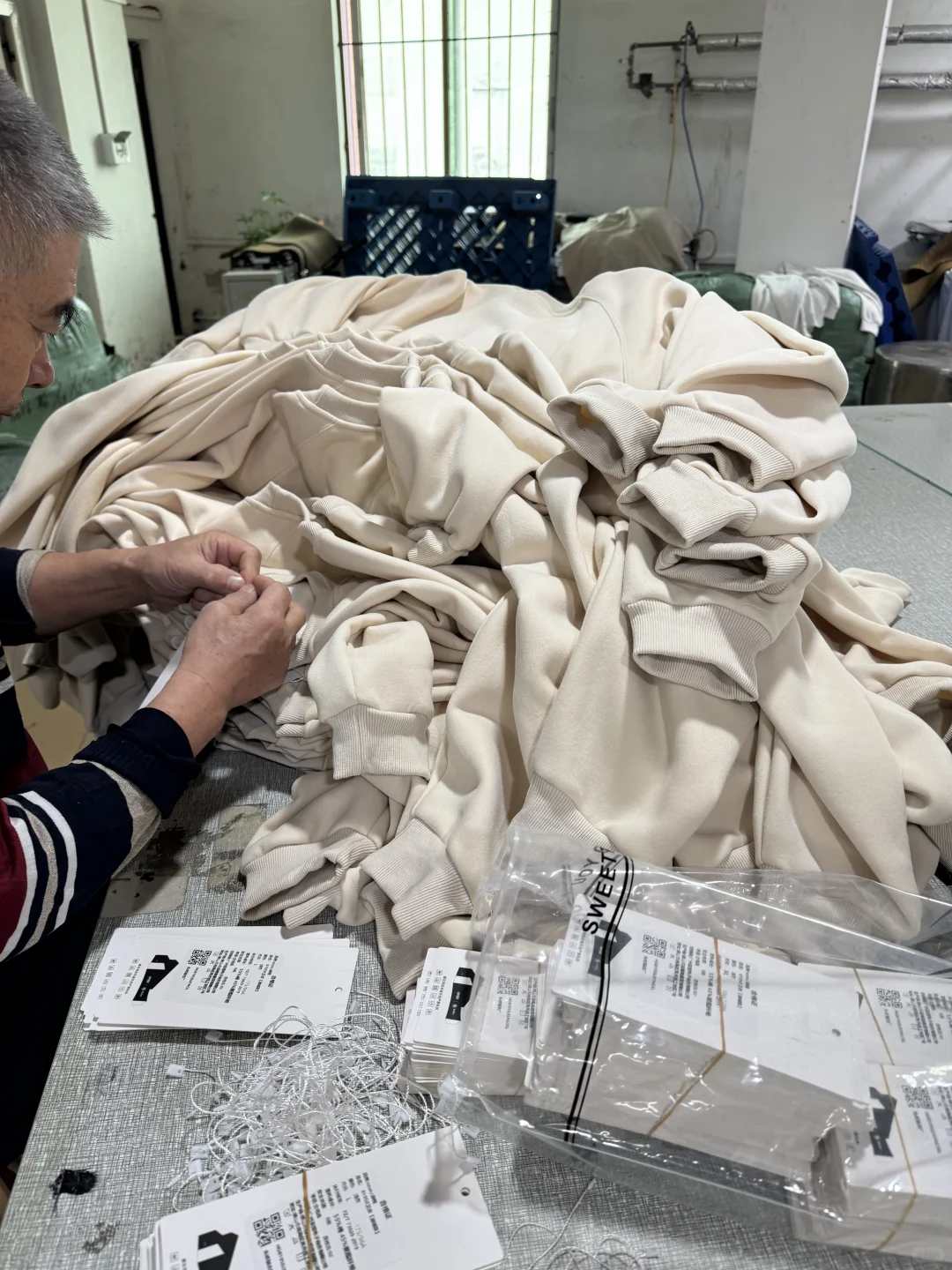 广州服装工厂，精品小单50件起做！