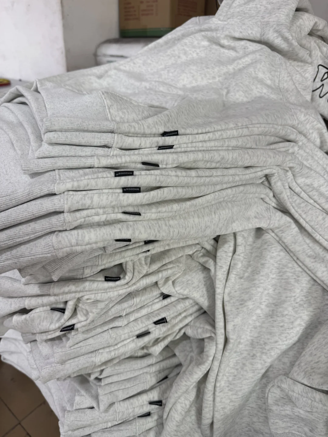 服装开发，怎么找工厂合作？