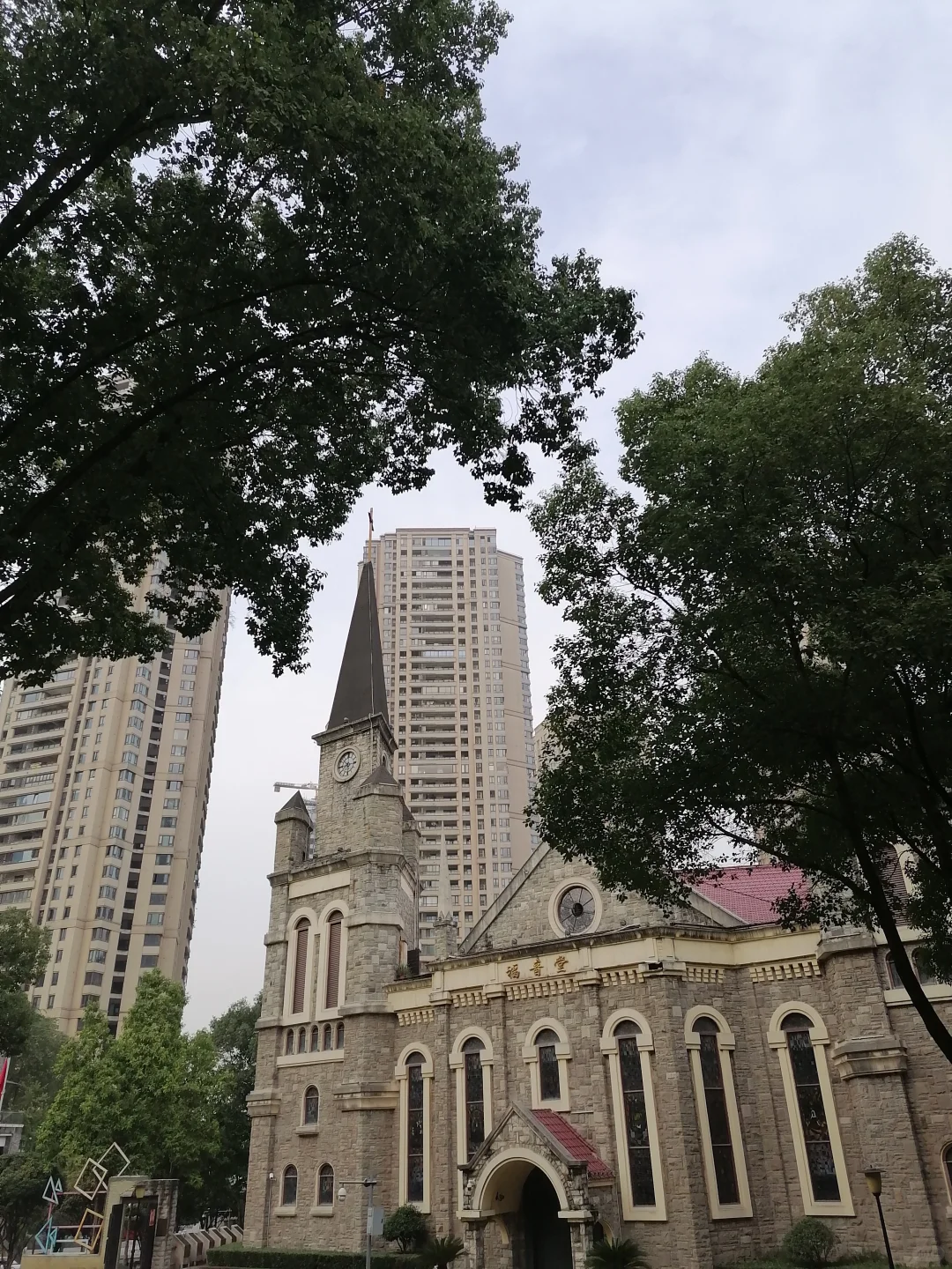 明玉珍皇帝陵陈列馆