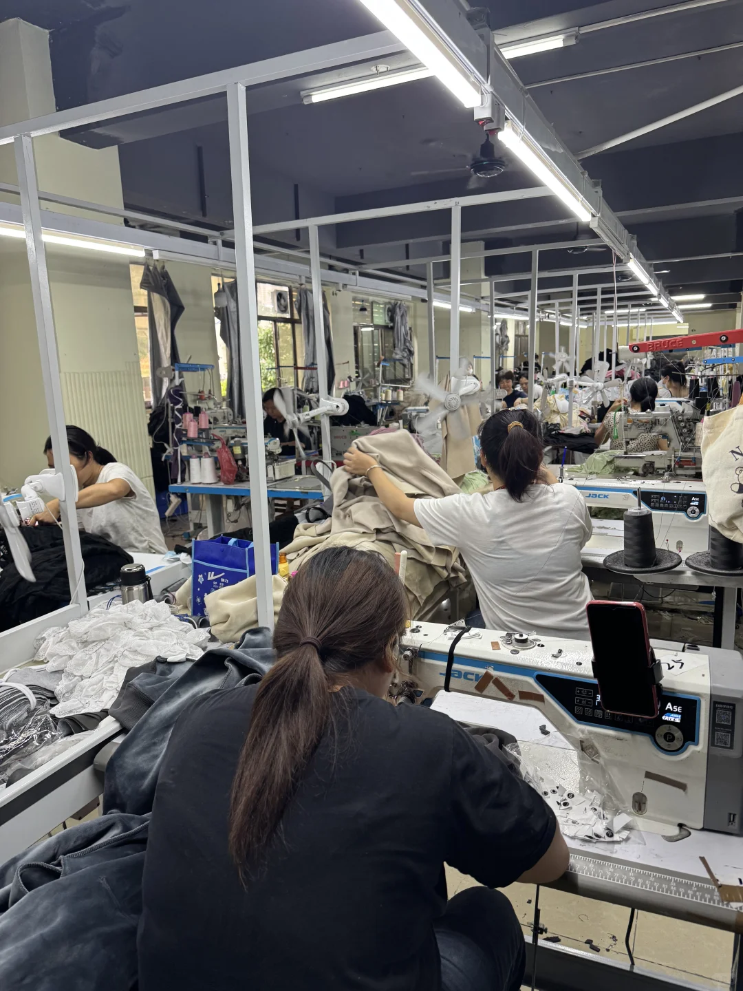 广州卫衣定制,大小单都可以做!