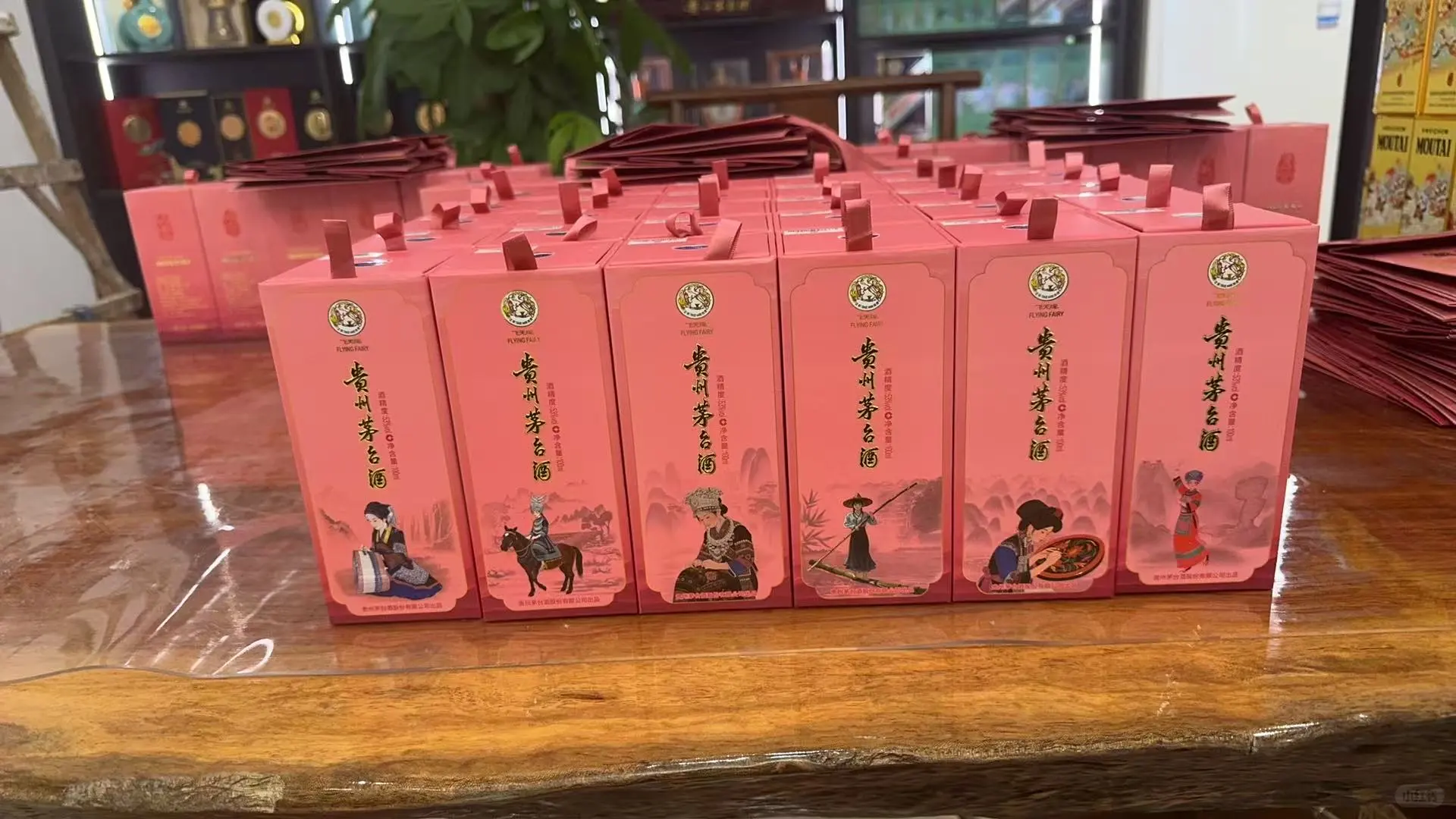 黄小西吃晚饭100ml
