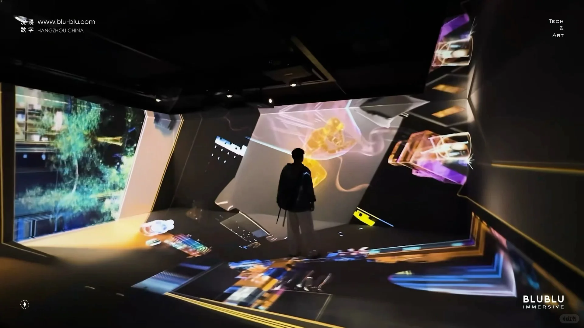 8K分辨率+360°全景成像，裸眼沉浸感有多强