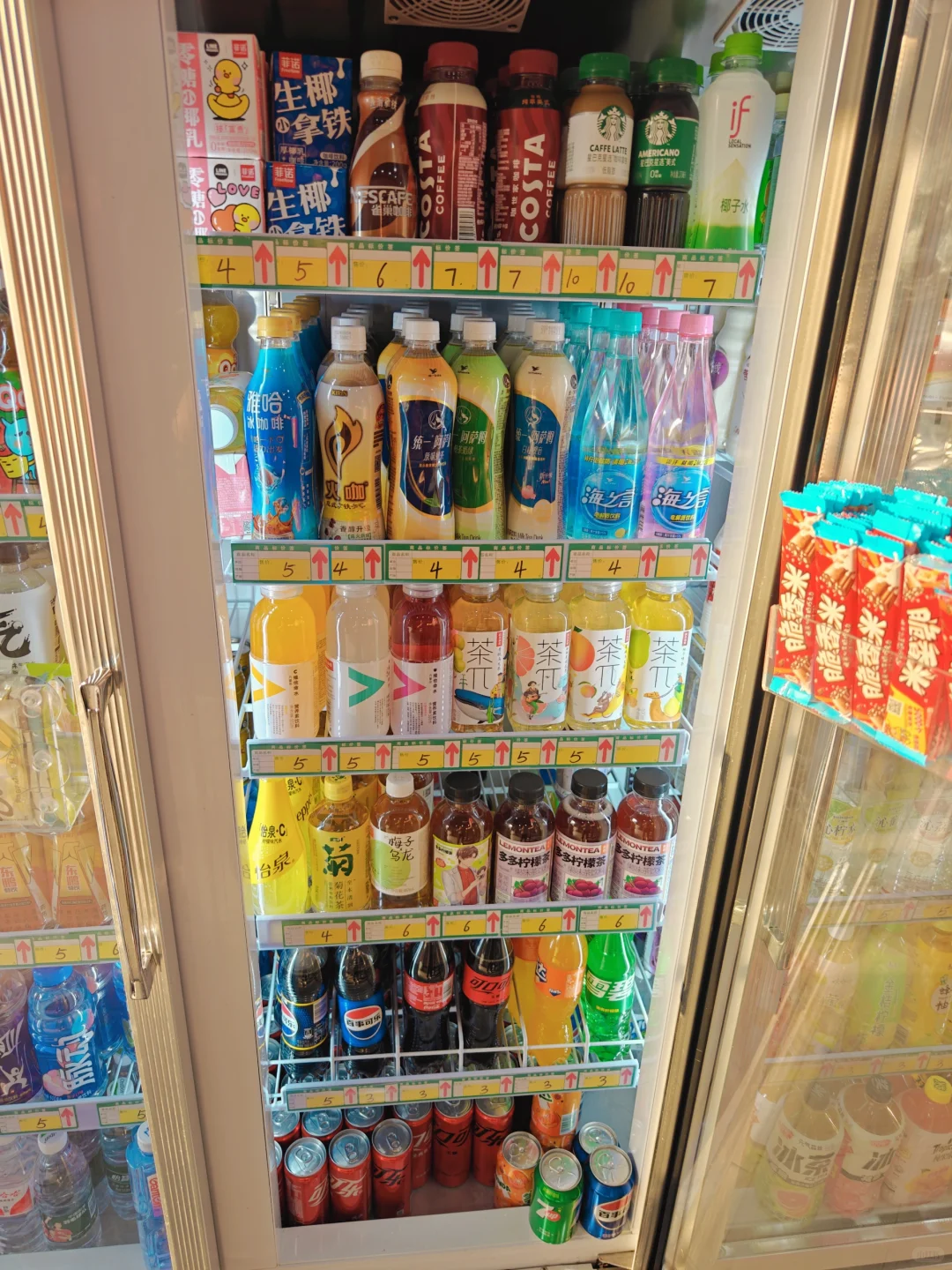 学校门口小卖铺饮料合集