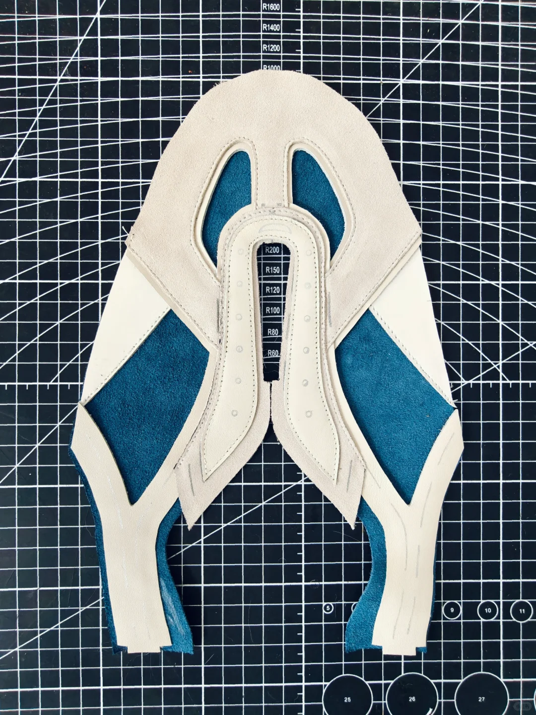 Ming仔监督鞋子样品的一天