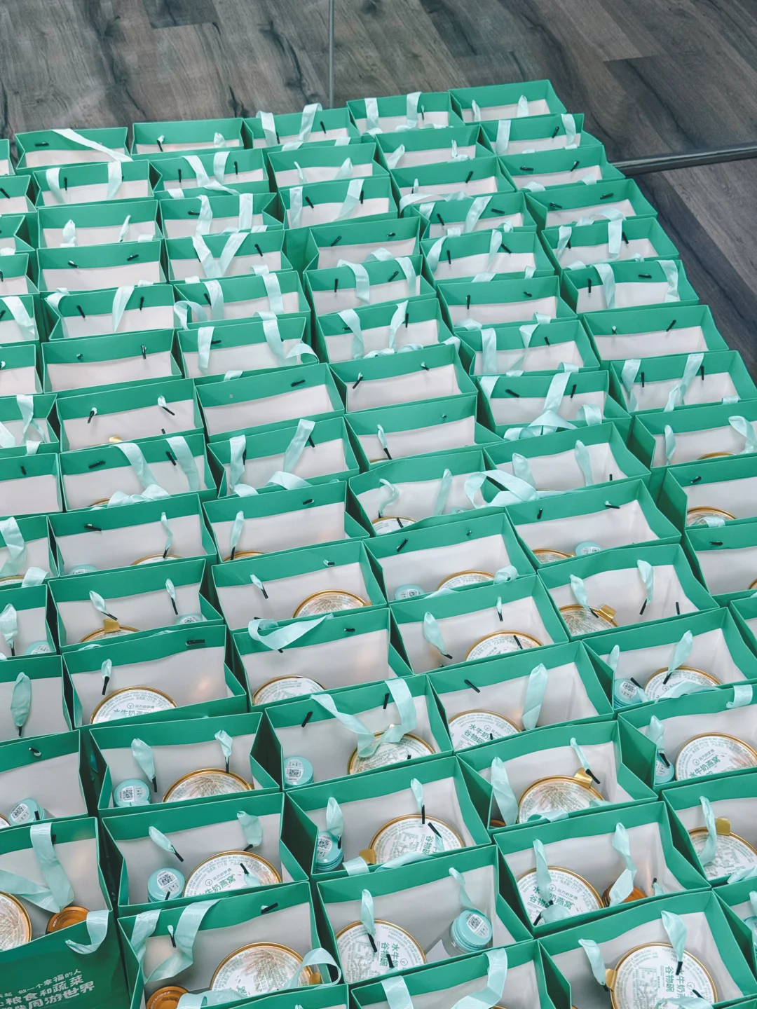 借副业名义去看世界，燕之初溯源