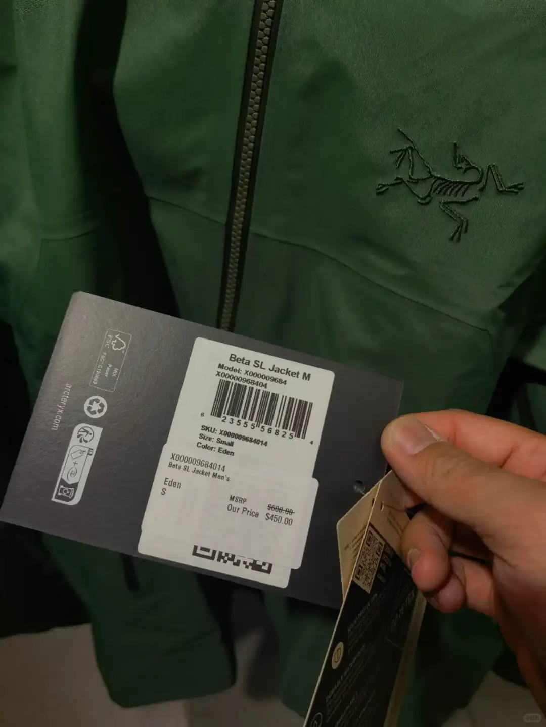 心心念念的始祖鸟工厂店，没毛线?