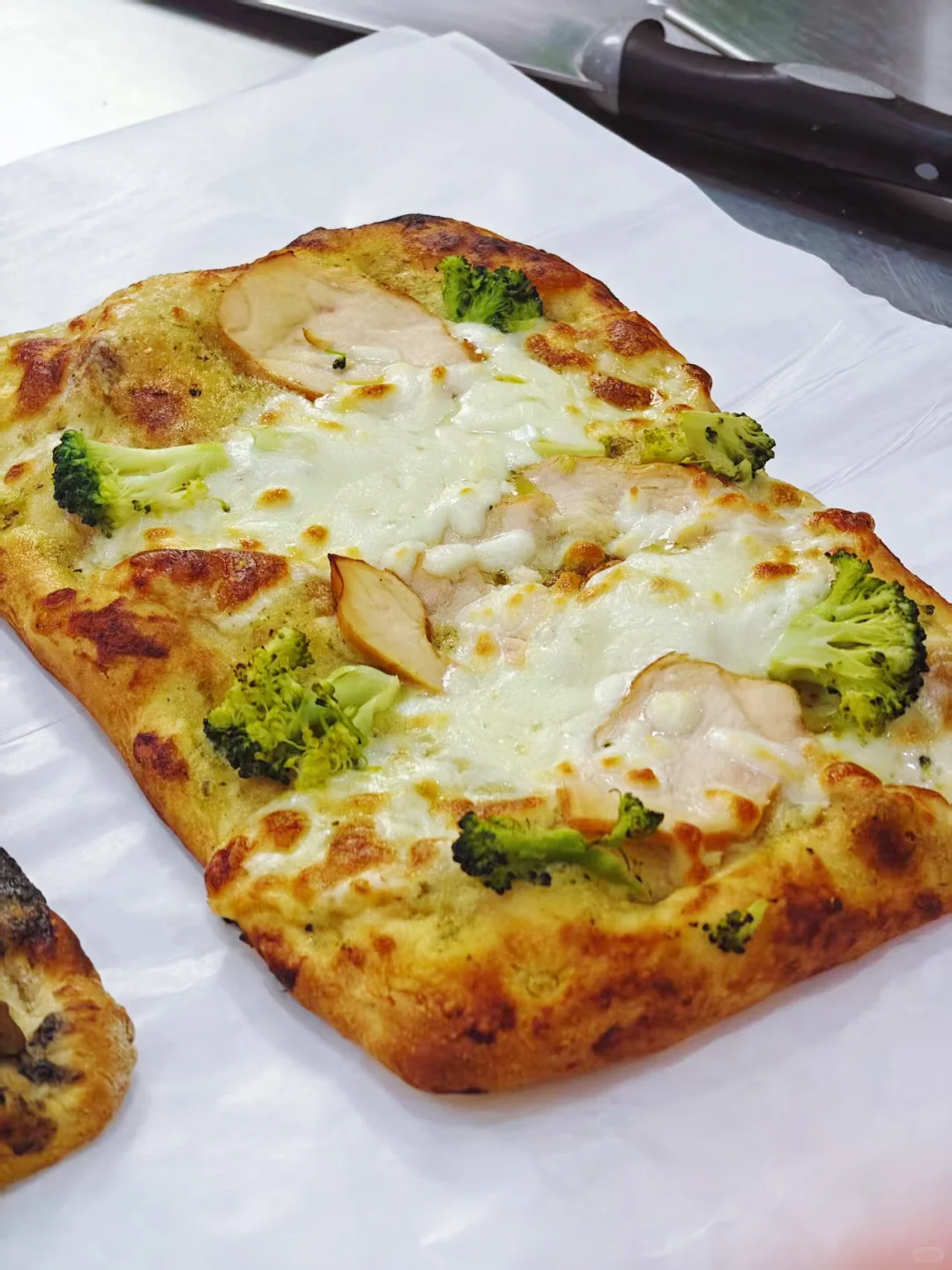 溯源天津贝儿食品：一口披萨与面包里的匠心，