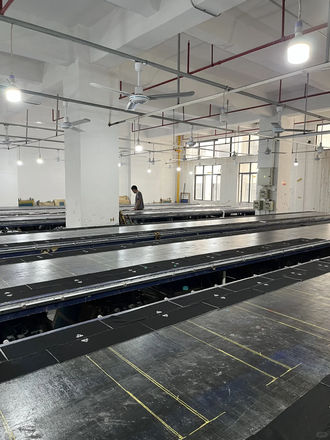 服装工厂 | 手把手教你怎么和厂家谈合作