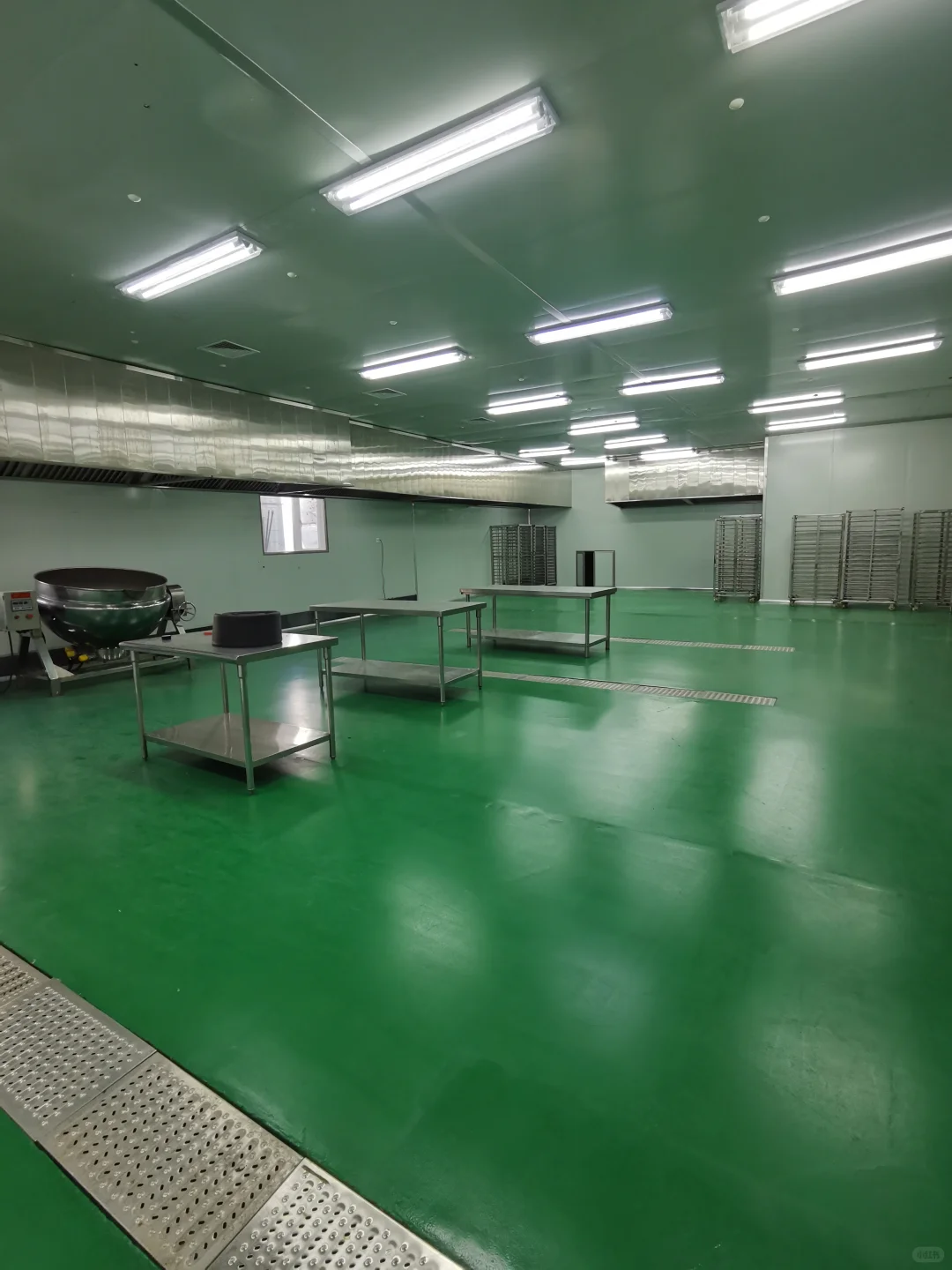 在燕郊有一个这样子的食品加工厂