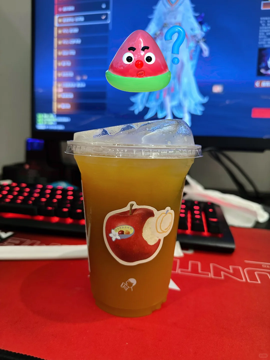 给我喝了个一脸问号，苹果在哪里？