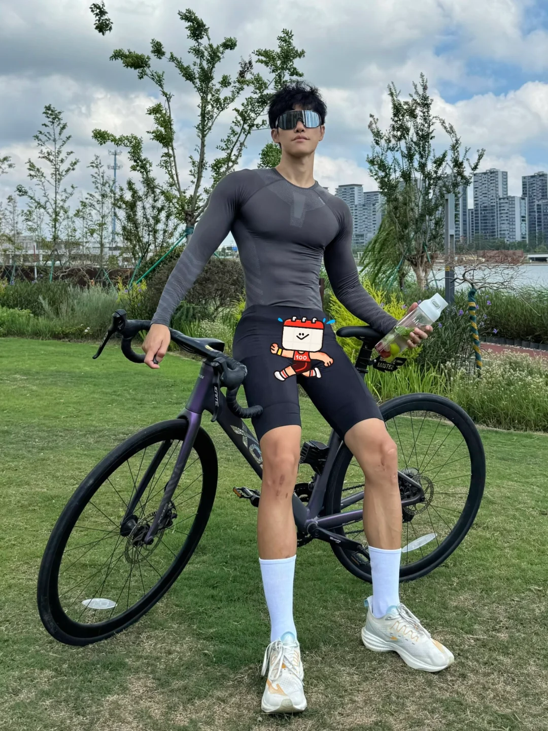 爽爽骑车? 爽爽喝