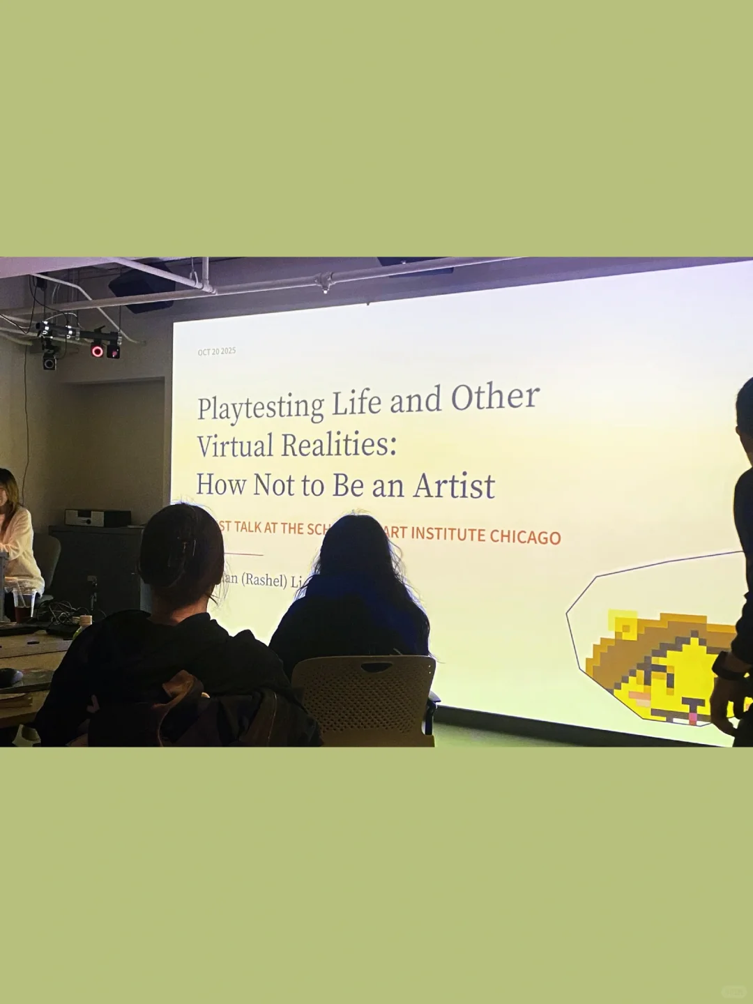 小土璇受邀去芝加哥艺术学院做了一节分享课