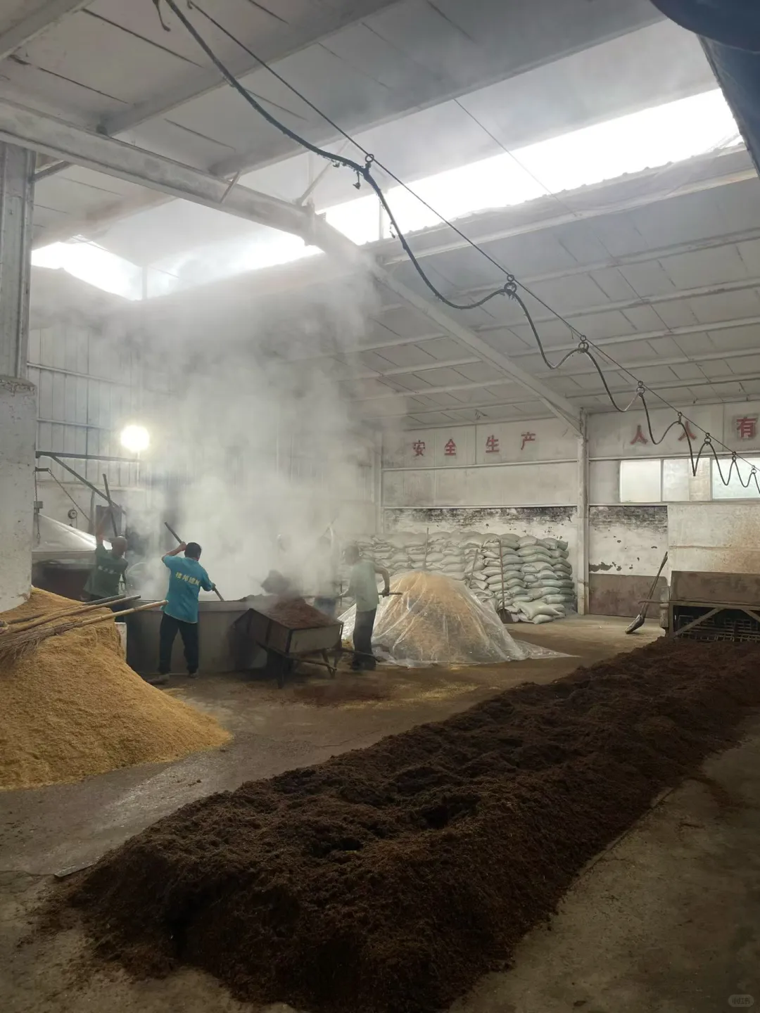 纯粮原浆酒酿造现场，无添加剂