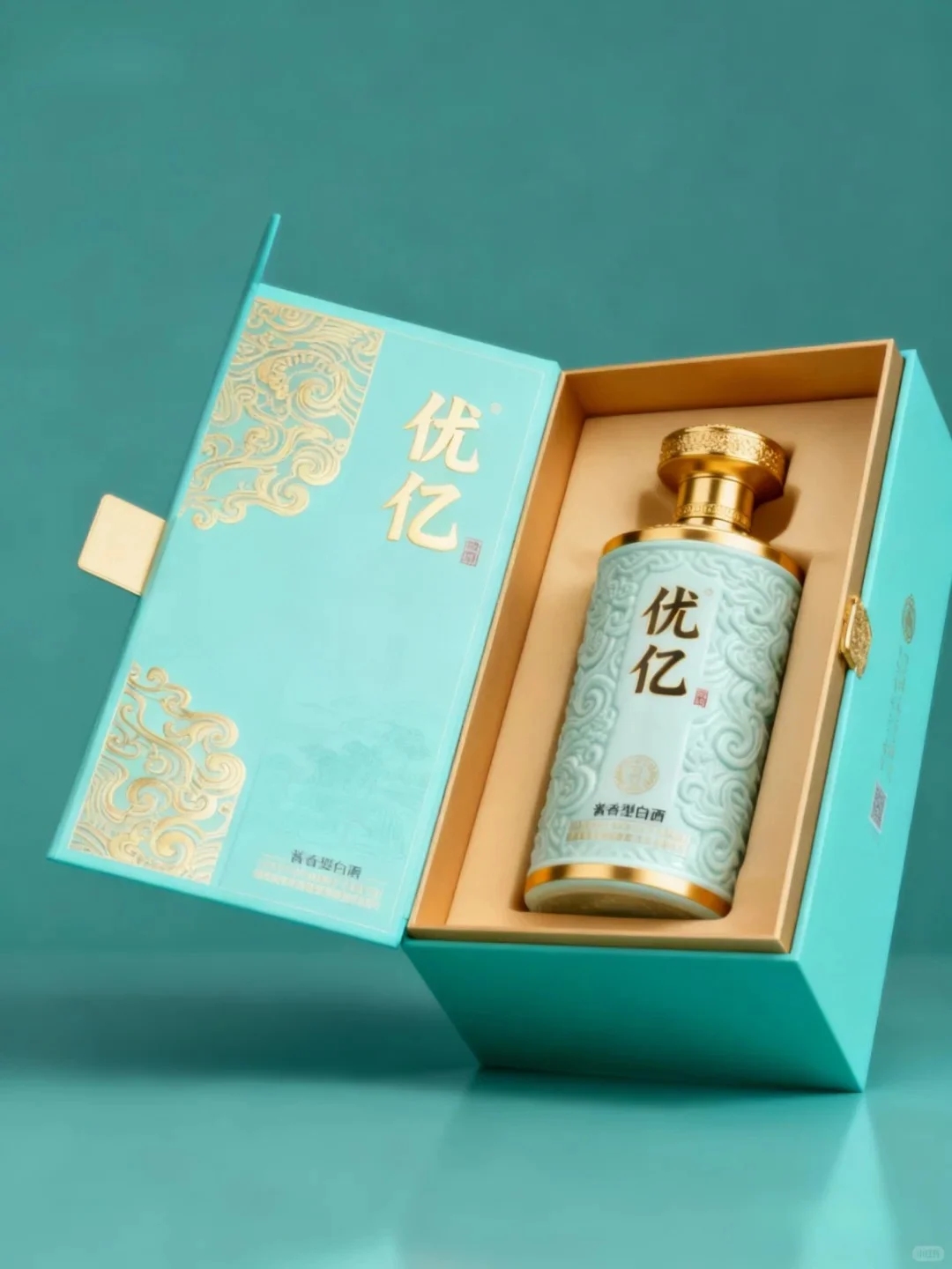 雅致青酒水包装设计分享