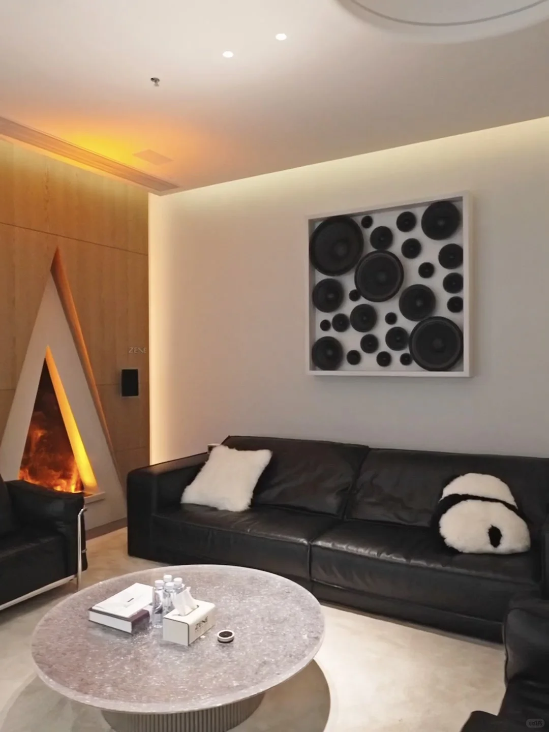 ✨大宅客厅的终极浪漫是一套 融入生活的影院