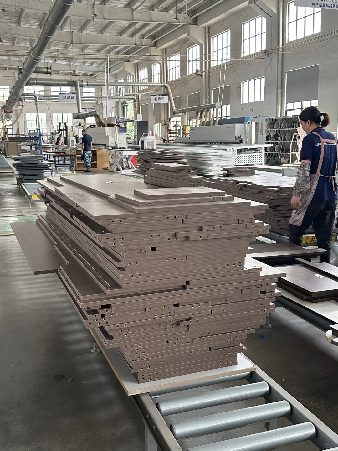 这家全屋定制代工厂的实力不容小觑?