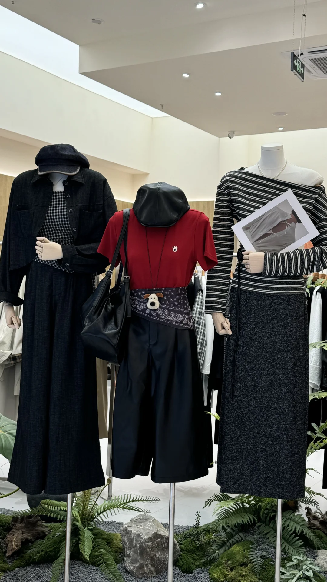 2025秋装流行色系