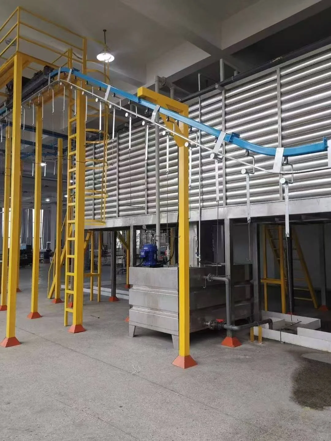 器材喷涂流水线高效自动化生产技术探讨