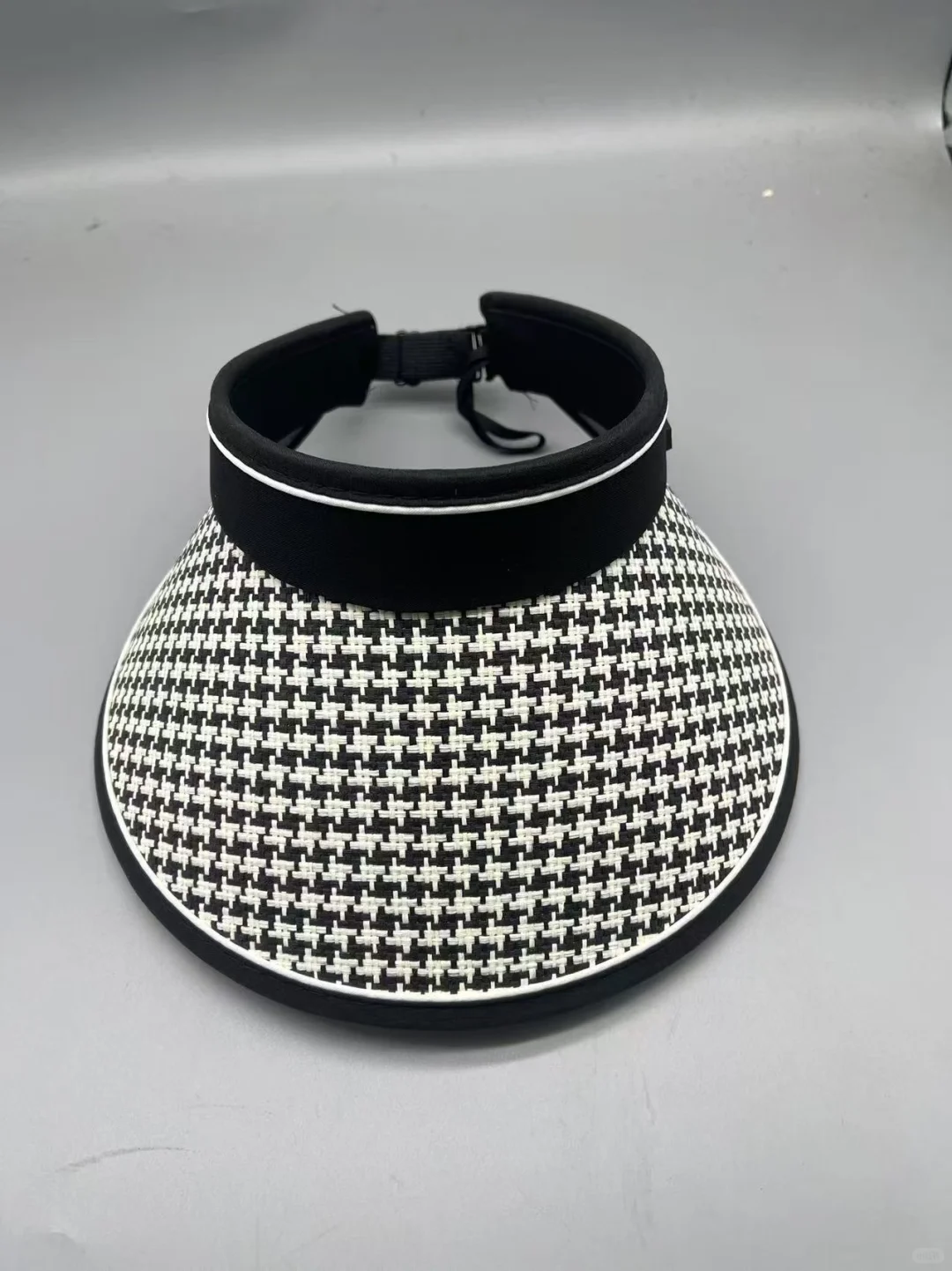 帽子工厂，卖卖卖