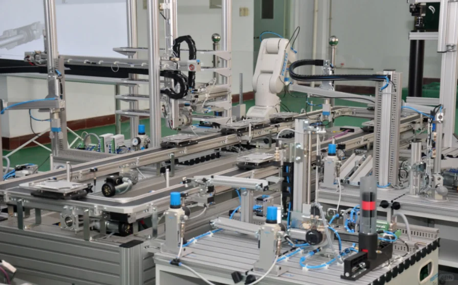 中国机电供货商:互联启新程 制造浪潮涌神州