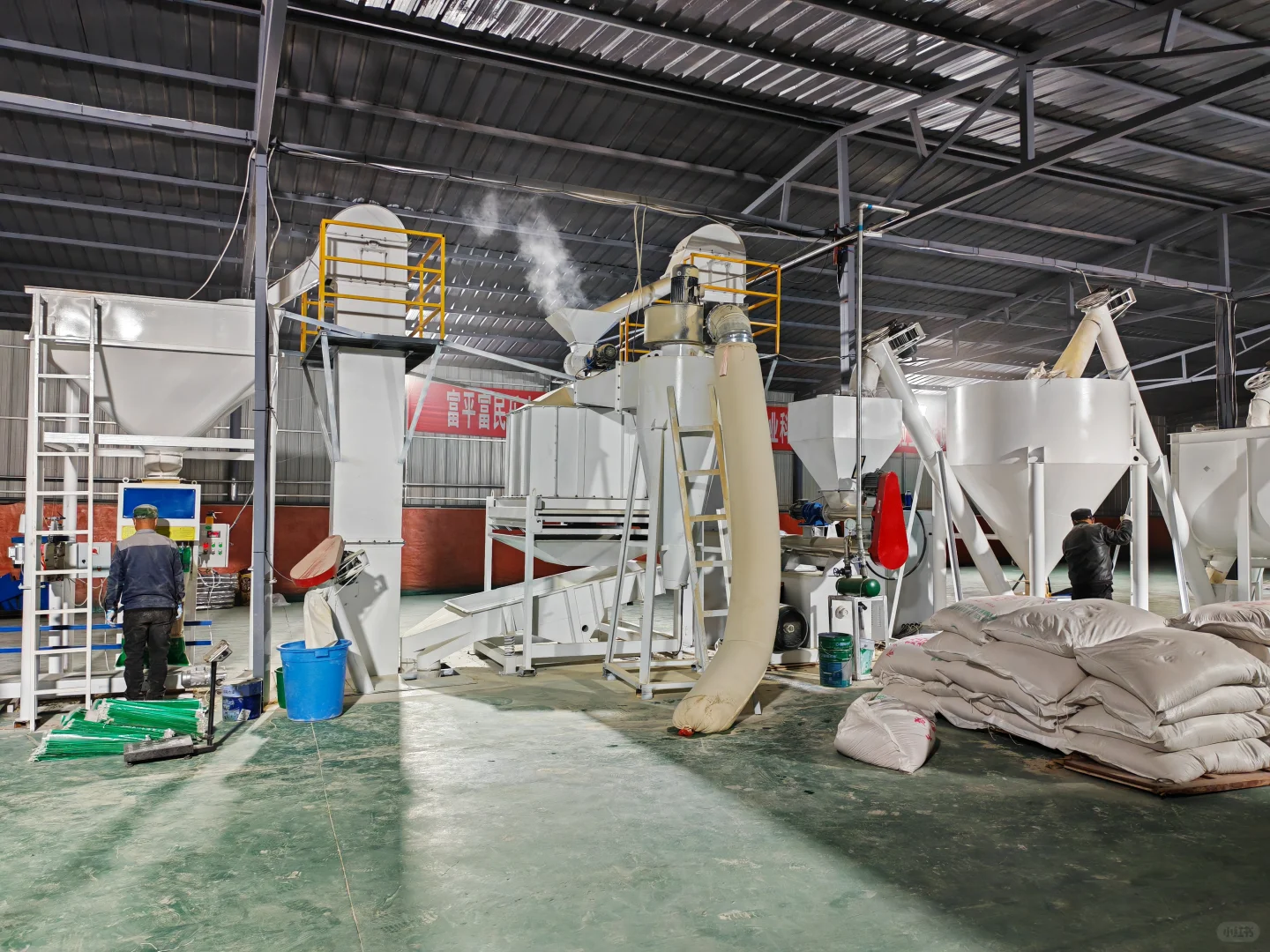 一键操作全自动饲料加工厂生产线全套设备