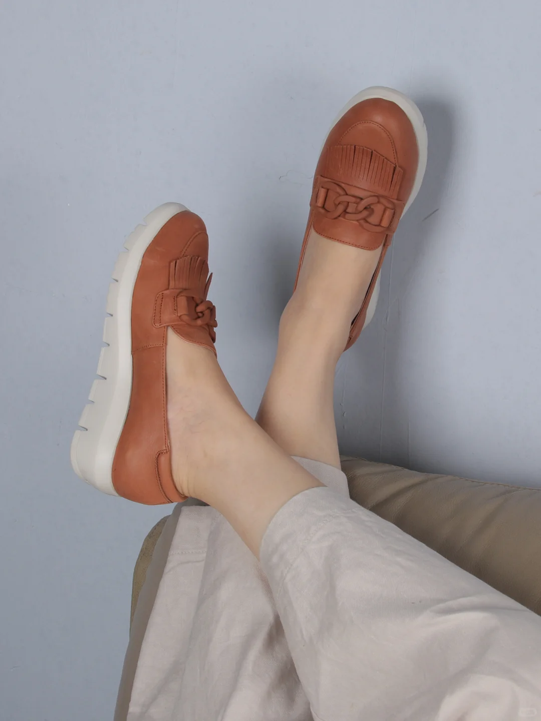 超轻软底舒适休闲鞋高端大码女鞋出口意大利