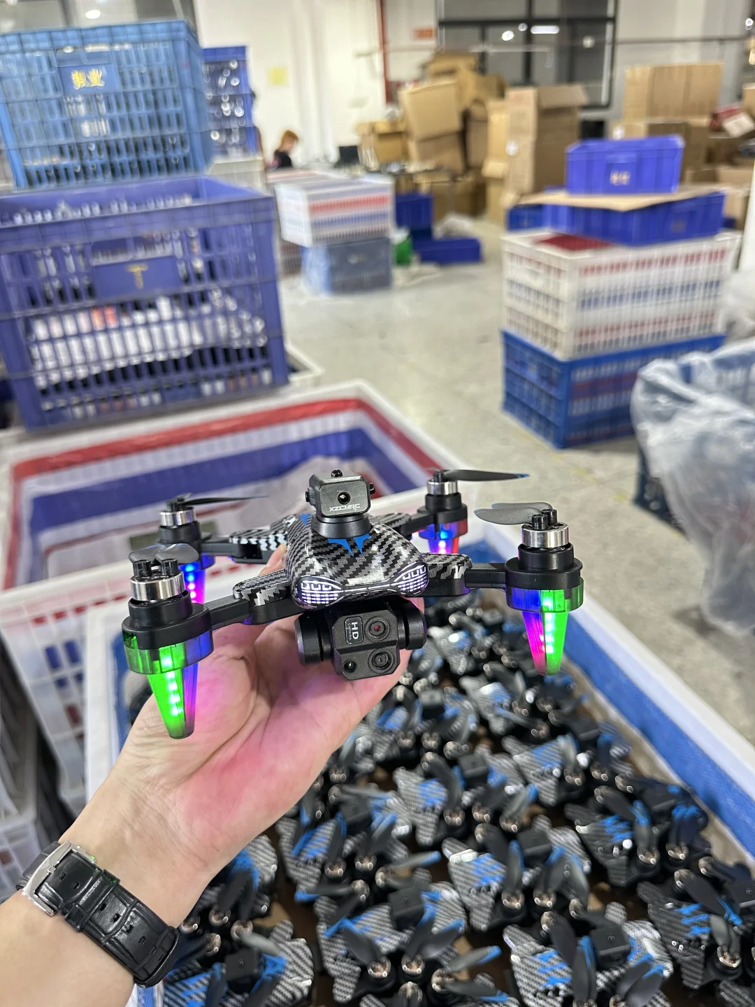 发现了一家消费级无人机工厂