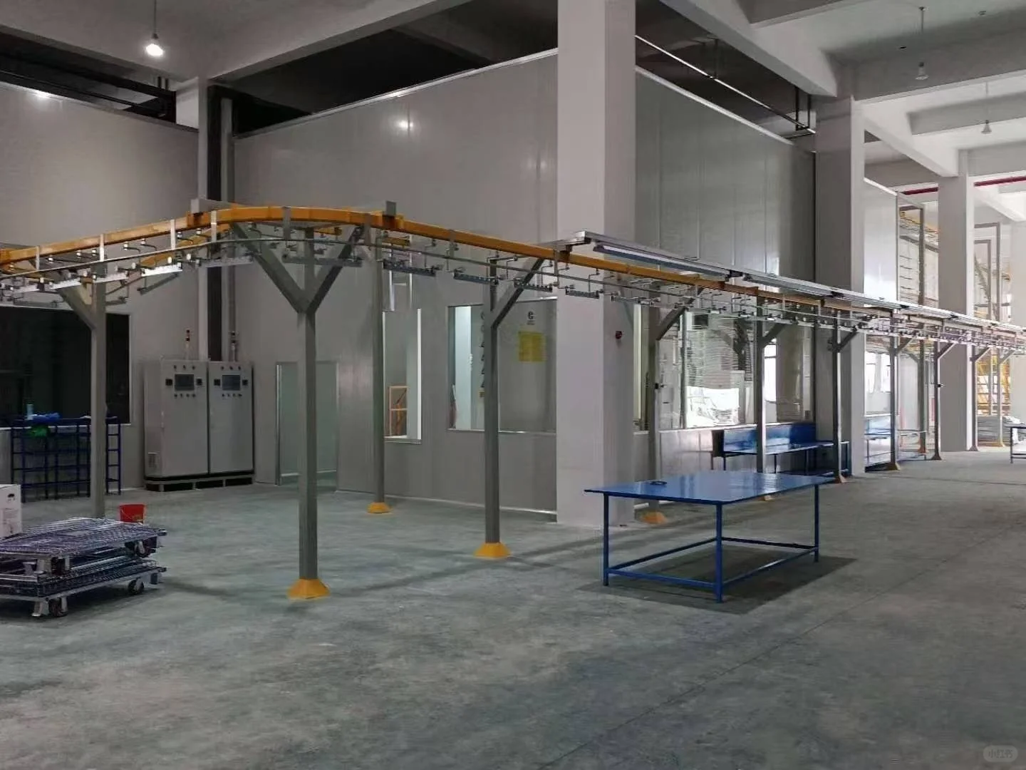 机器人喷涂生产线提升生产效率与质量控制