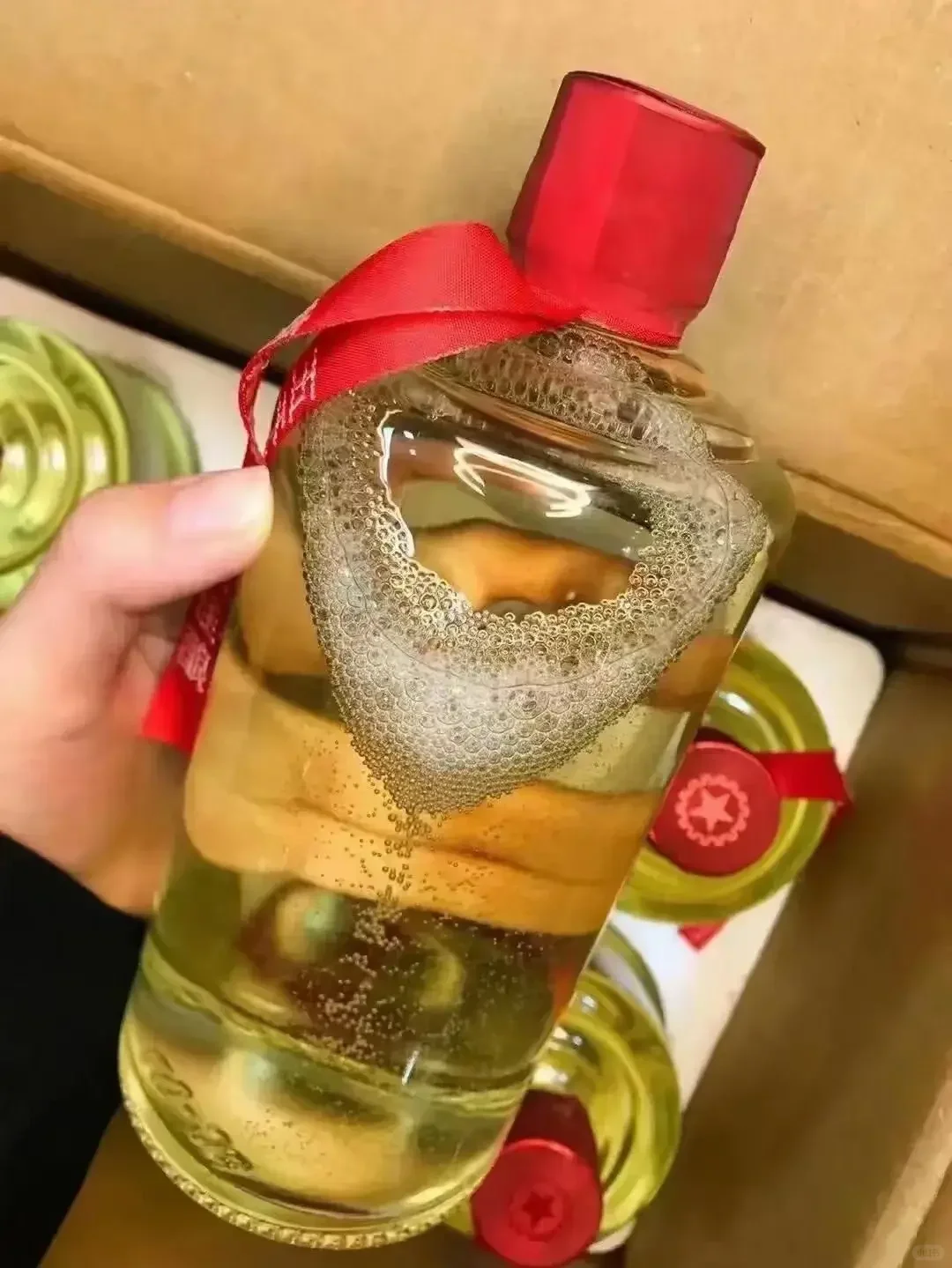 这款酒的年份比较久，深受喜欢喝酱香陈年