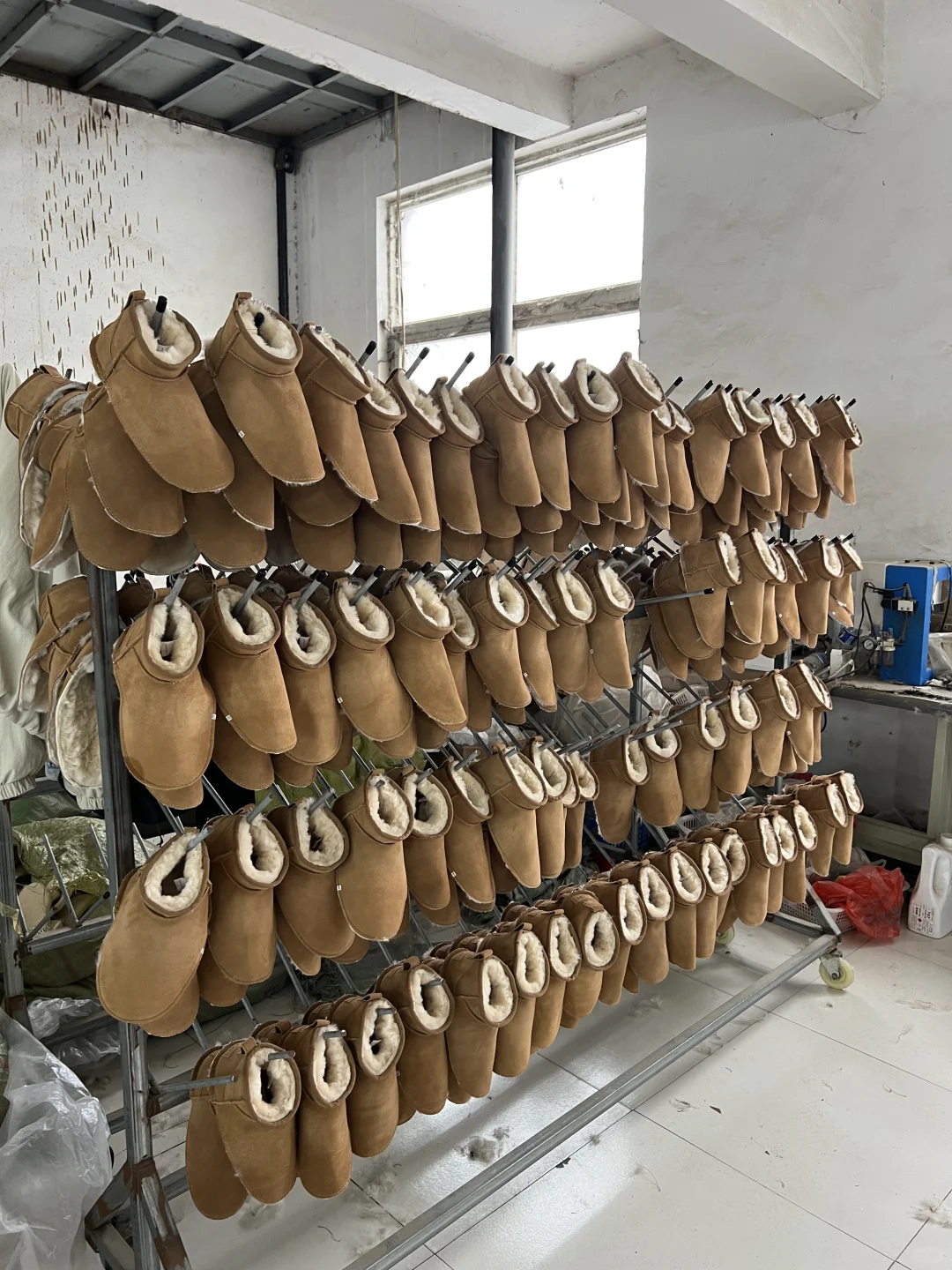 牛?‼️这才是真正的雪地靴源头工厂