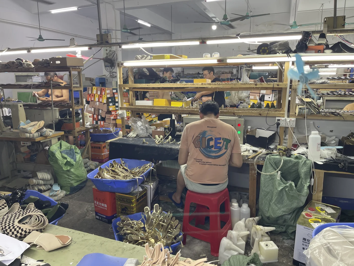 ?惠东女鞋厂监工上线！快跟着镜头看细节