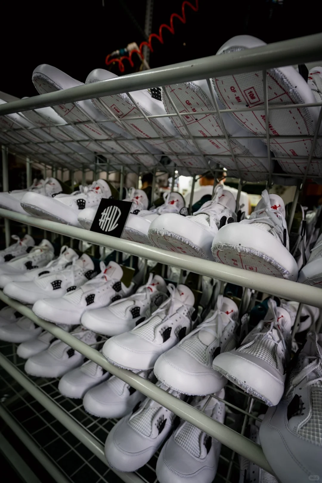 球鞋工厂制鞋工艺流程