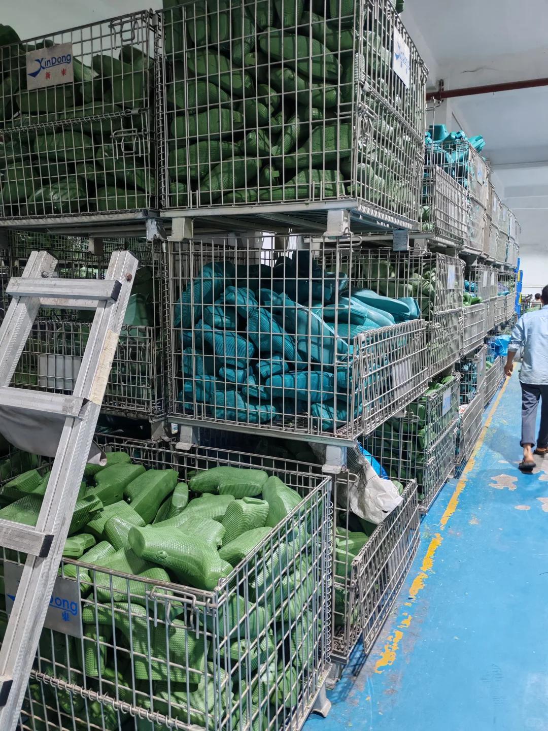 今日产量1000双轻松完成【新亿鞋楦厂】