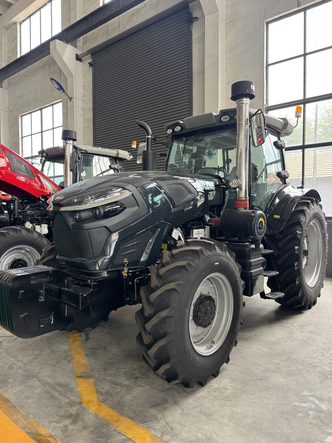 让中国农机走向世界。做拖拉机我们是专业的