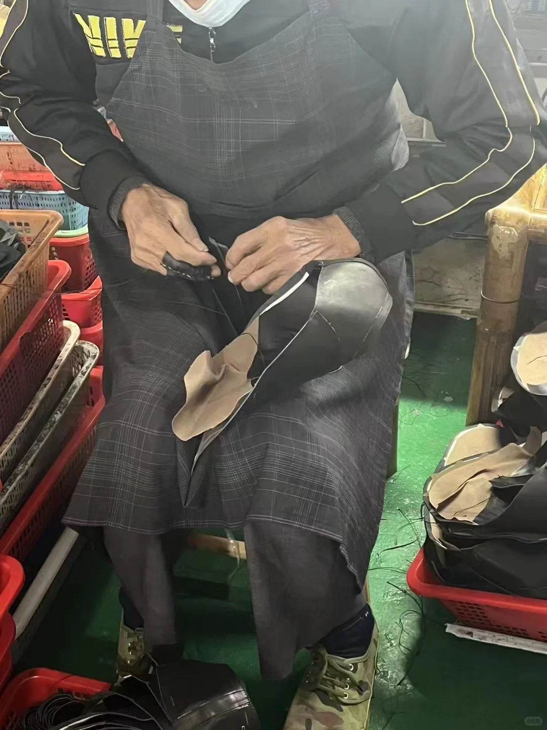 ????恭喜你找到源头手工皮鞋工厂